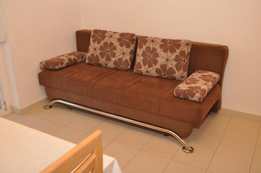 Apartments Smilja Ljubac  Bagian luar foto