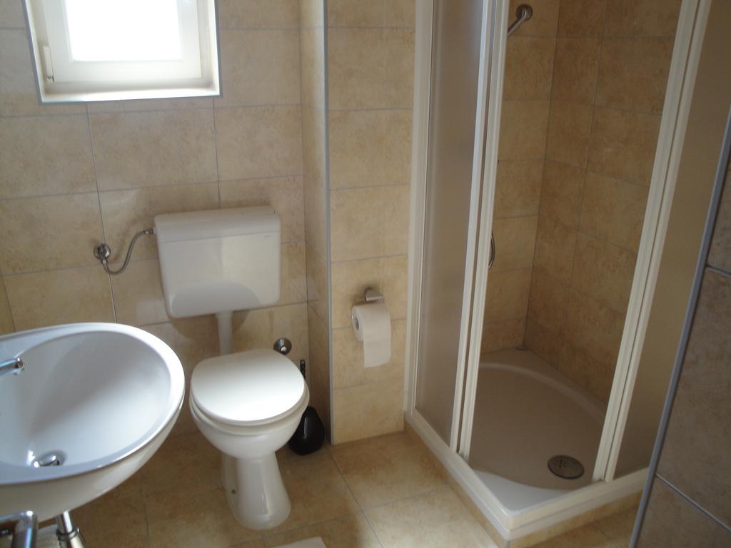 Apartments Smilja Ljubac  Bagian luar foto