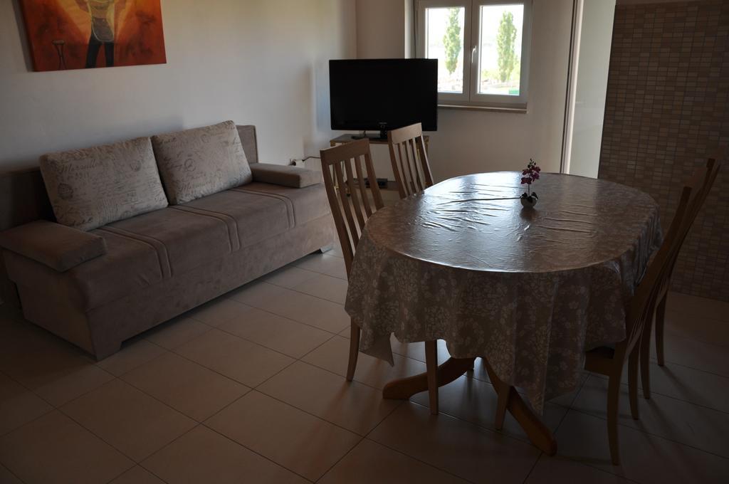 Apartments Smilja Ljubac  Bagian luar foto